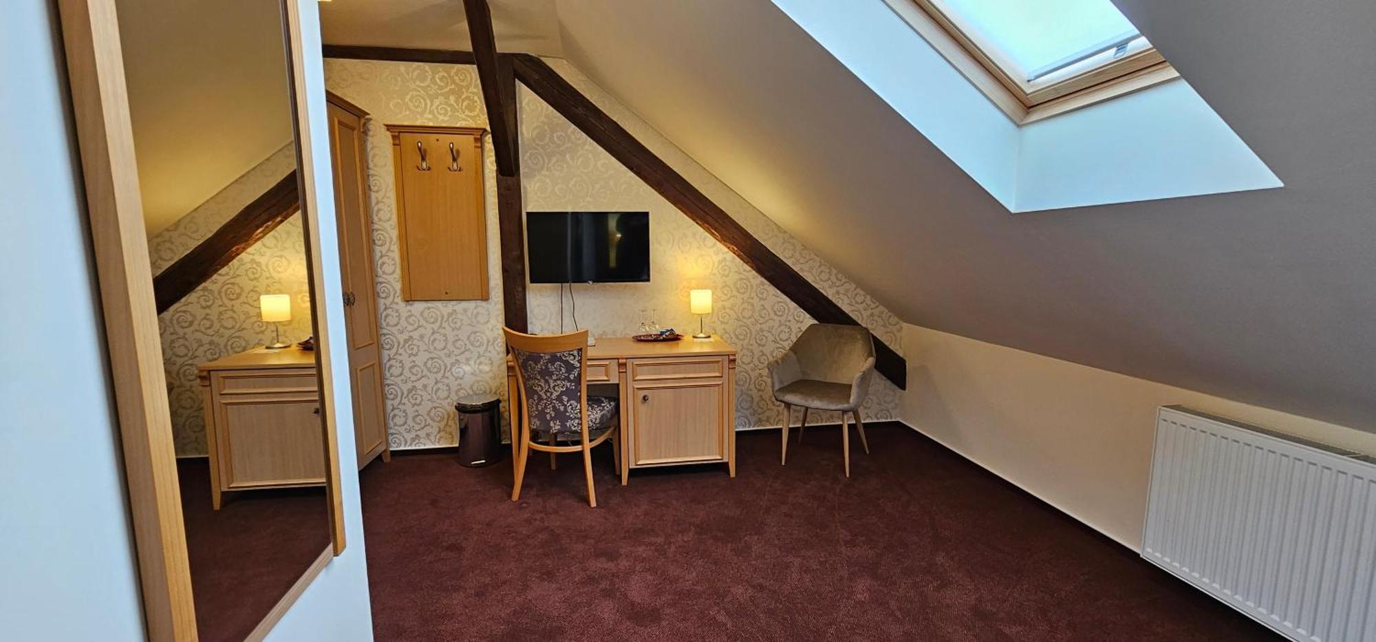 Zamecky Hotel Lednice Bagian luar foto