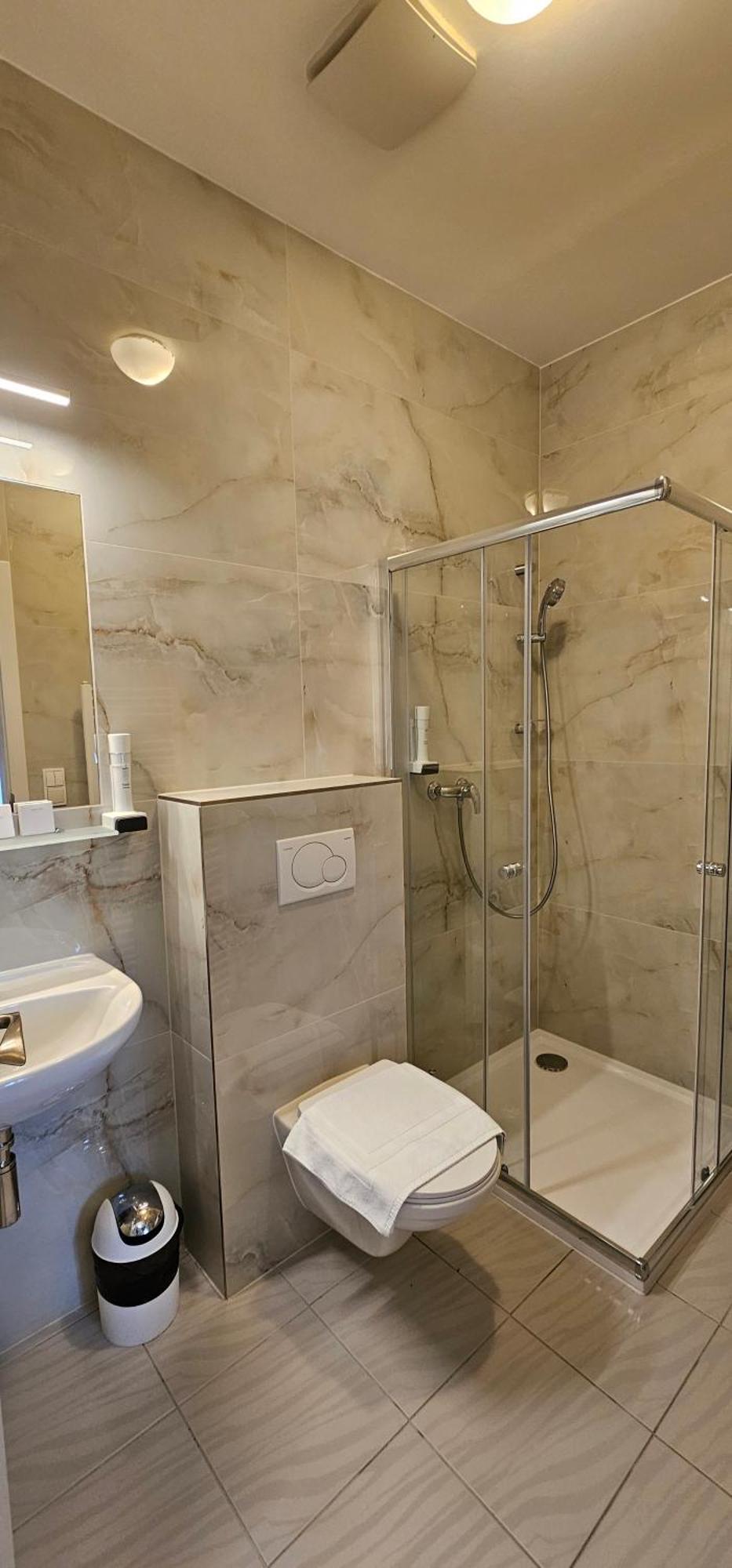 Zamecky Hotel Lednice Bagian luar foto