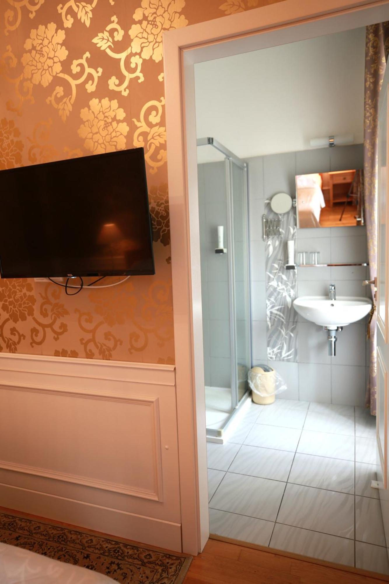 Zamecky Hotel Lednice Bagian luar foto