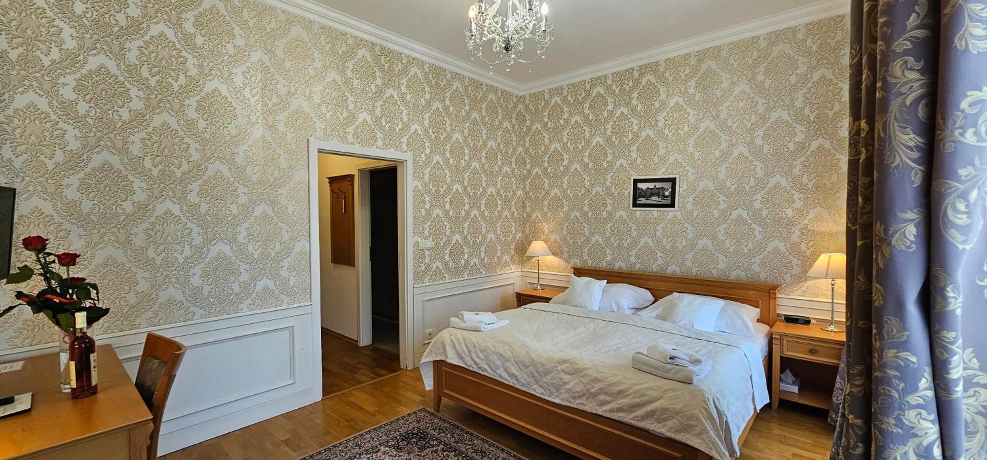 Zamecky Hotel Lednice Bagian luar foto