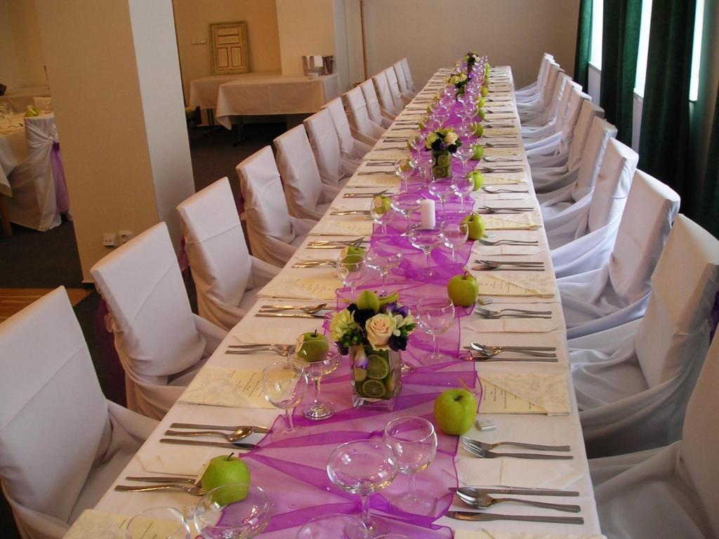 Zamecky Hotel Lednice Bagian luar foto